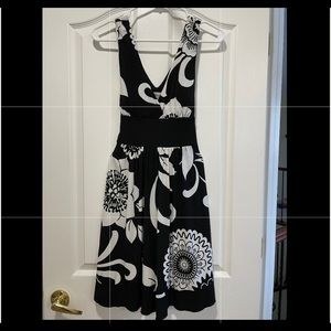 Speechless Sleeveless Pullover Dress